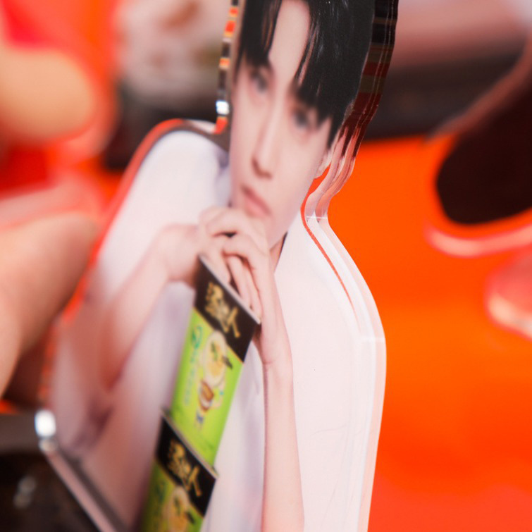Acrylic cartoon stand-up human-shaped stand-up custom star peripheral keychain cartoon character craft decoration custom