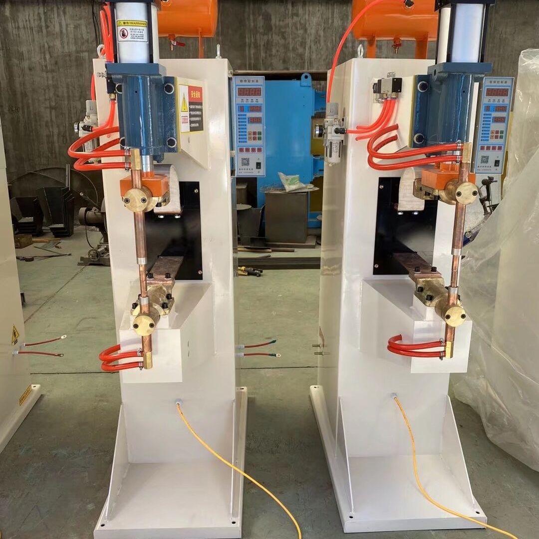 Pneumatic spot welding machine welding mesh nut touch welding machine row welding machine automatic welding equipment fully automatic