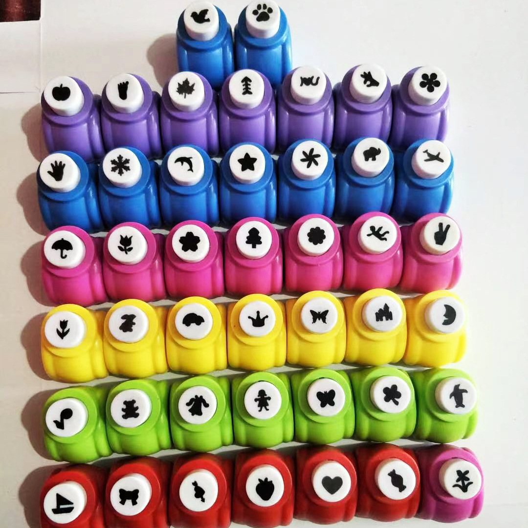 Kindergarten children's educational toys small size embossing DIY handmade materials embossing machine flower manufacturers wholesale