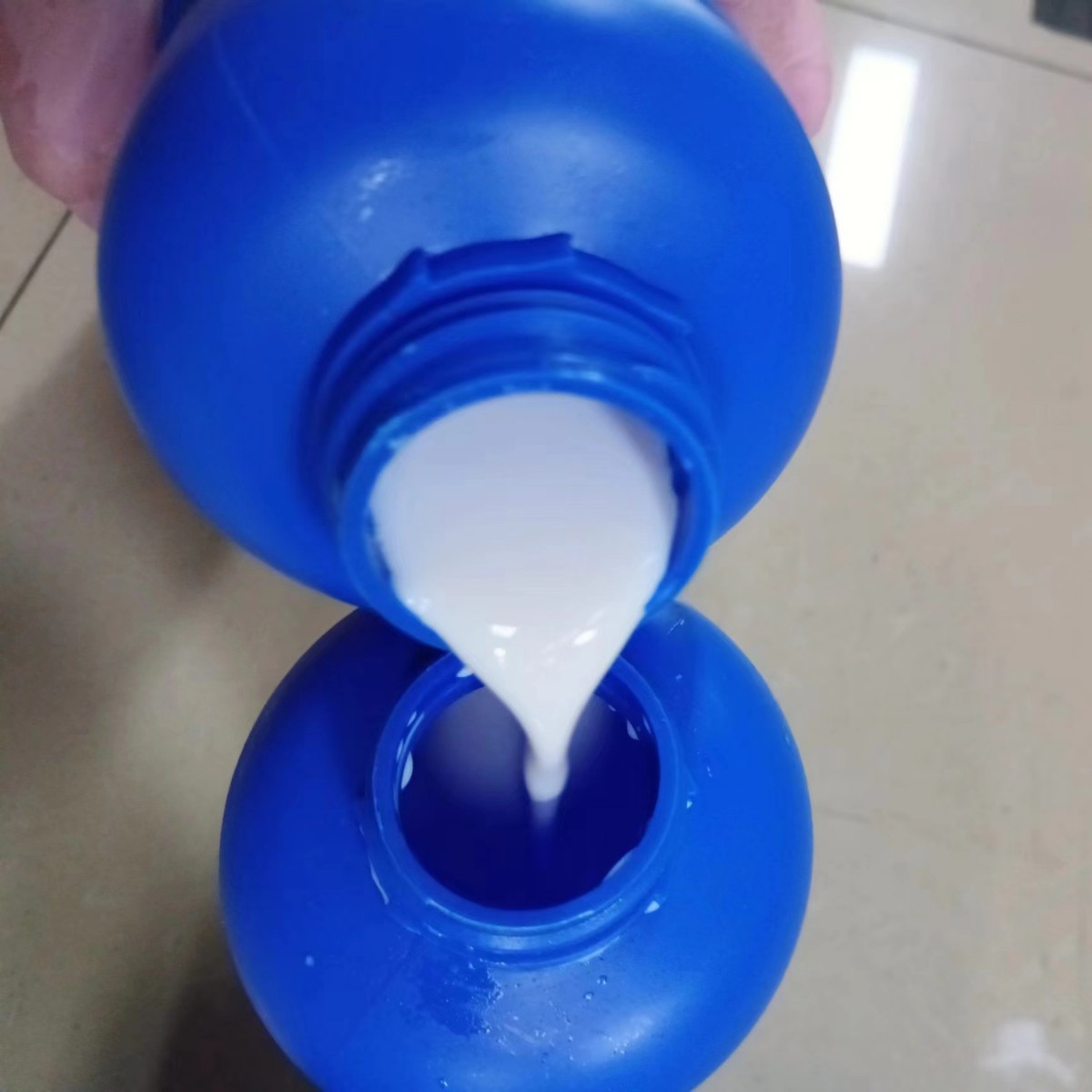 Butben Latex Rubber Gloves Carpet Coating Paper Solid Color Industrial Grade High Viscosity Butben Latex