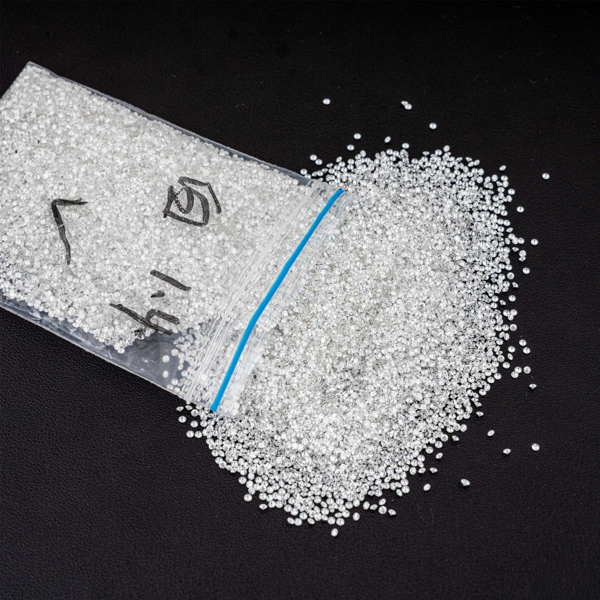 Moissanite Small Diamonds D Color Vvs Clarity 0.7Mm-3.0Mm Ultra-White Diamonds in Stock Jewelry Inlaid with Stones