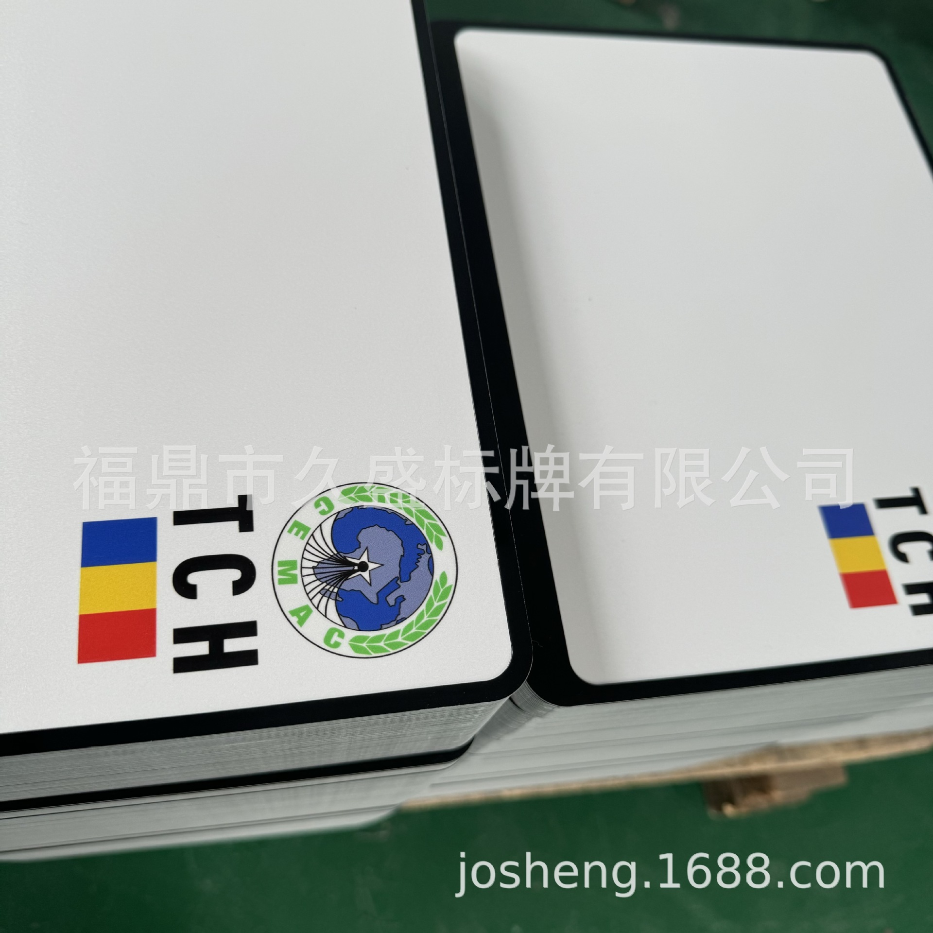Production of foreign double-layer license plate double-layer license plate hand press double-layer pressing number plate mold double-layer foreign trade license plate