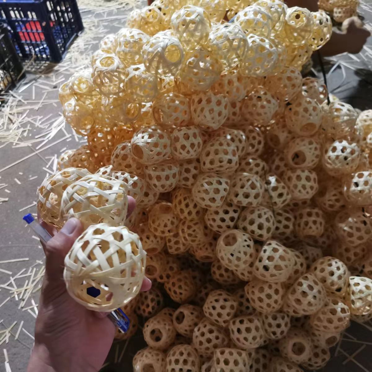 Оптовая продажа ручных бамбуковых фонарей, новогодние украшения