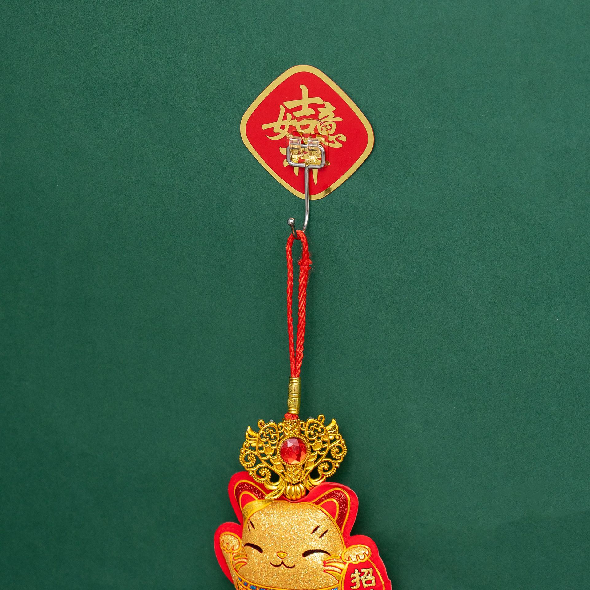 Fu character red festive hook strong adhesive punch-free seamless sticky hook wall load-bearing door hanging Chinese knot hook