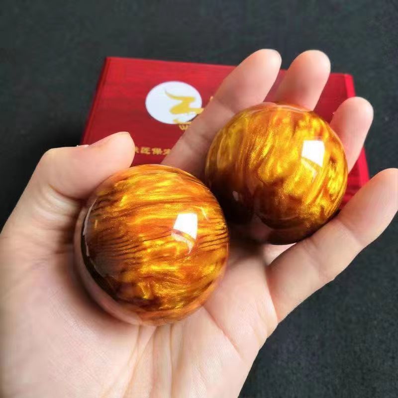 Golden silk willow handball fitness ball willow hand string hand massage hand piece ball