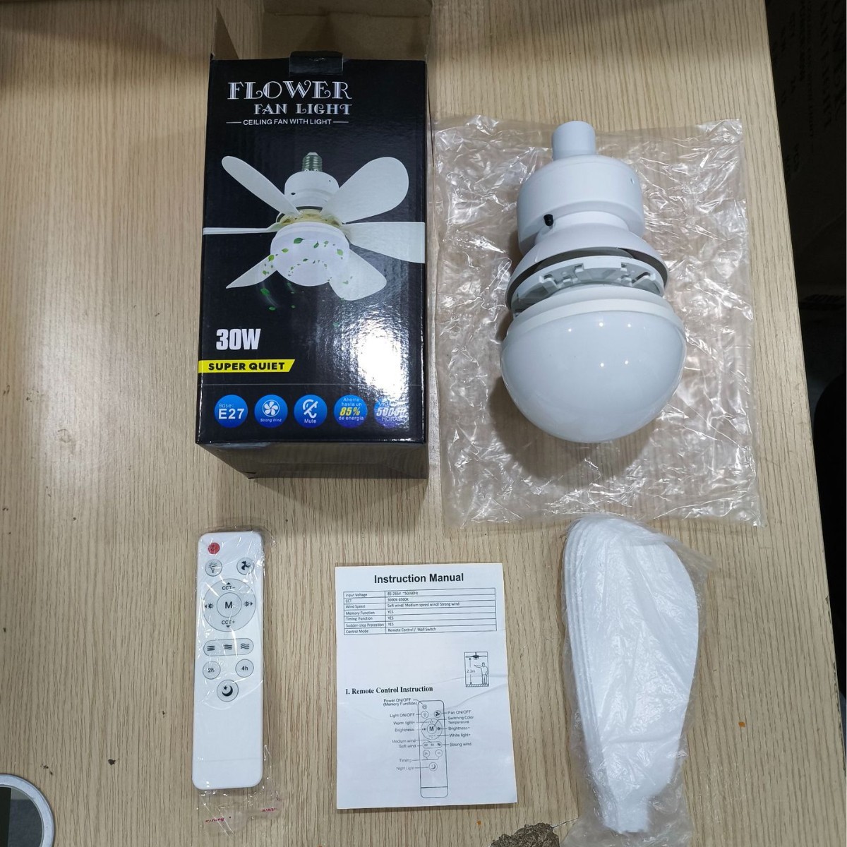 Cross-Border New E27 Screw Household Silent Small Fan Lamp Smart Ceiling Fan Lamp Restaurant Bedroom Fan Lamp