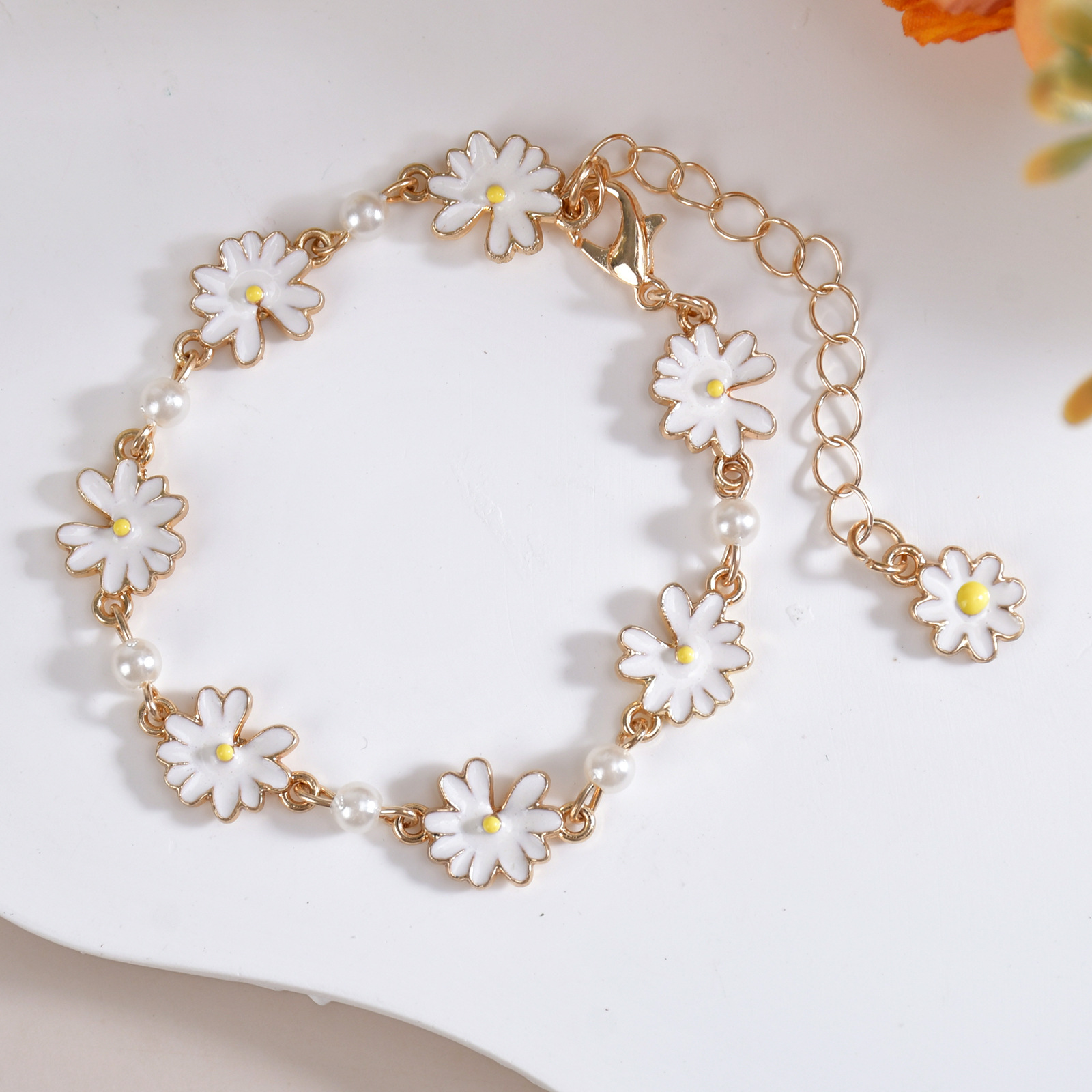 Cross-border hot-selling notch daisy foot decoration fresh summer pearl cute retro student flower girl heart anklet