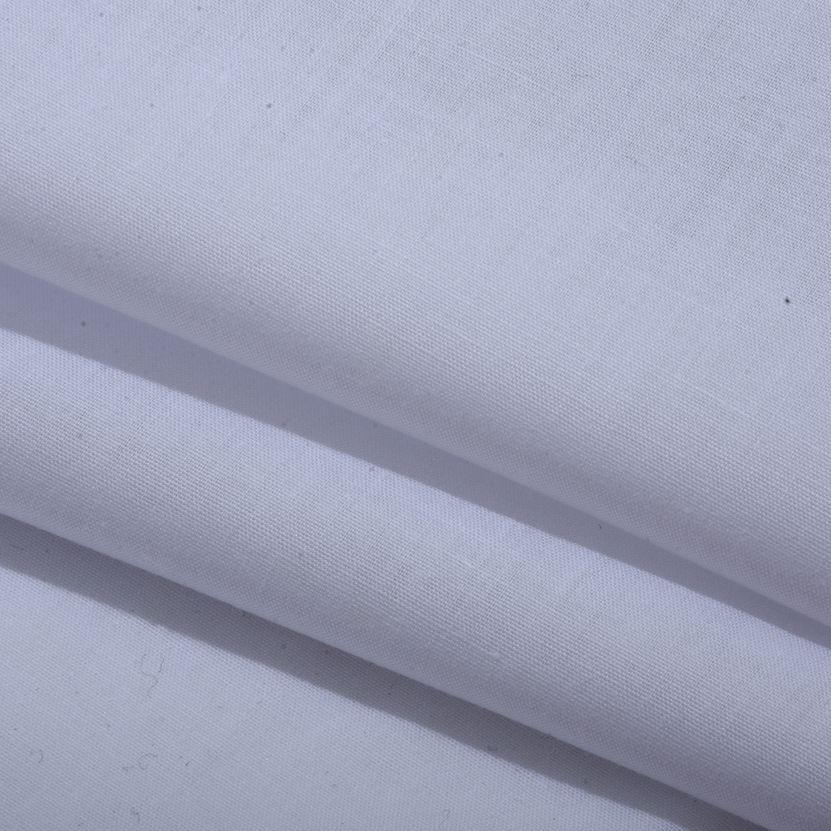 Ready Supply of Bleached Cloth Tc Cloth Polyester Cotton Poplin Shirt Cloth 110*76 Suitable for Flap Pocket Pants Cloth Lining Bags