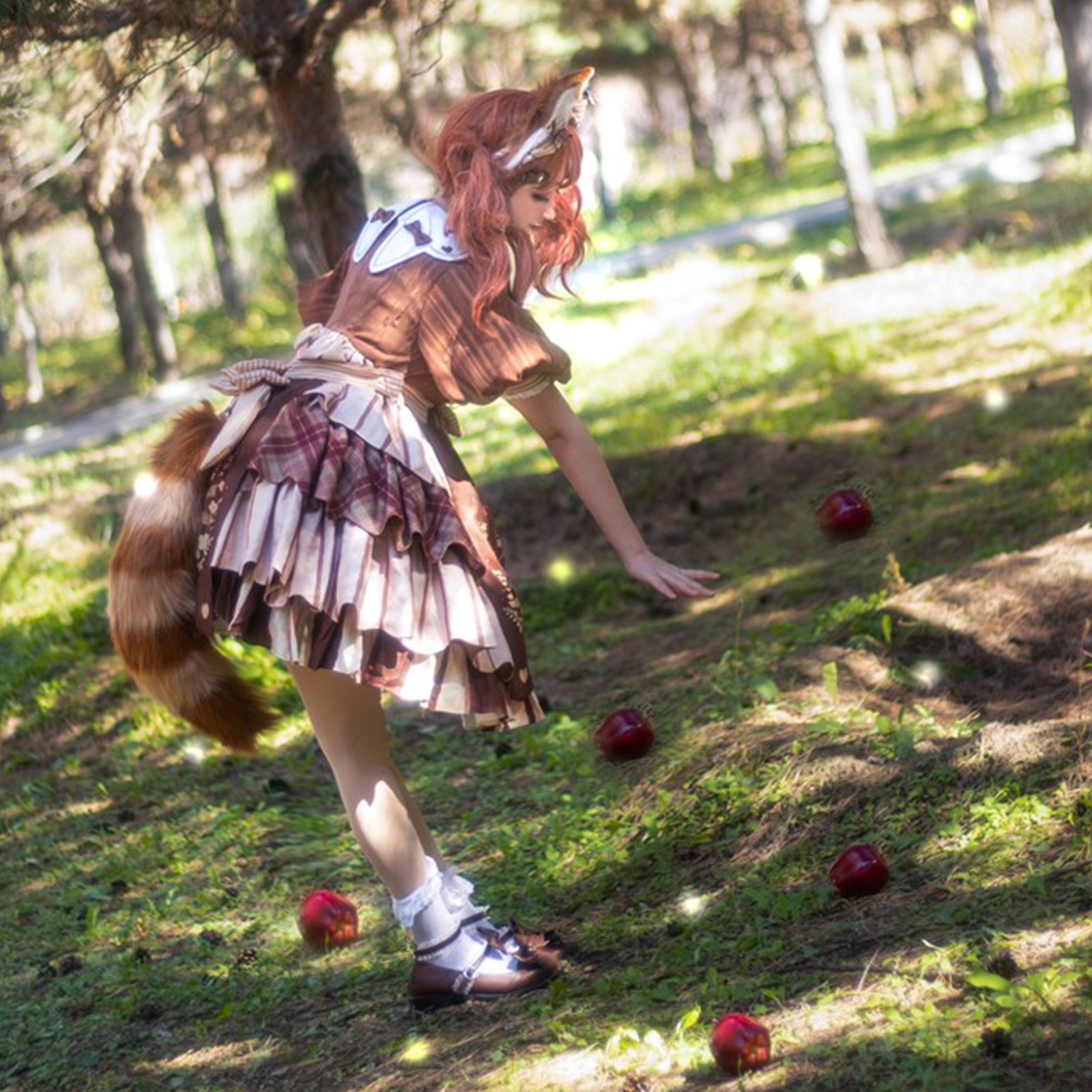 Hand-Made Simulated Animal Tail Red Panda Plush Fox Tail Cosplay Props Lolita Daily Accessories