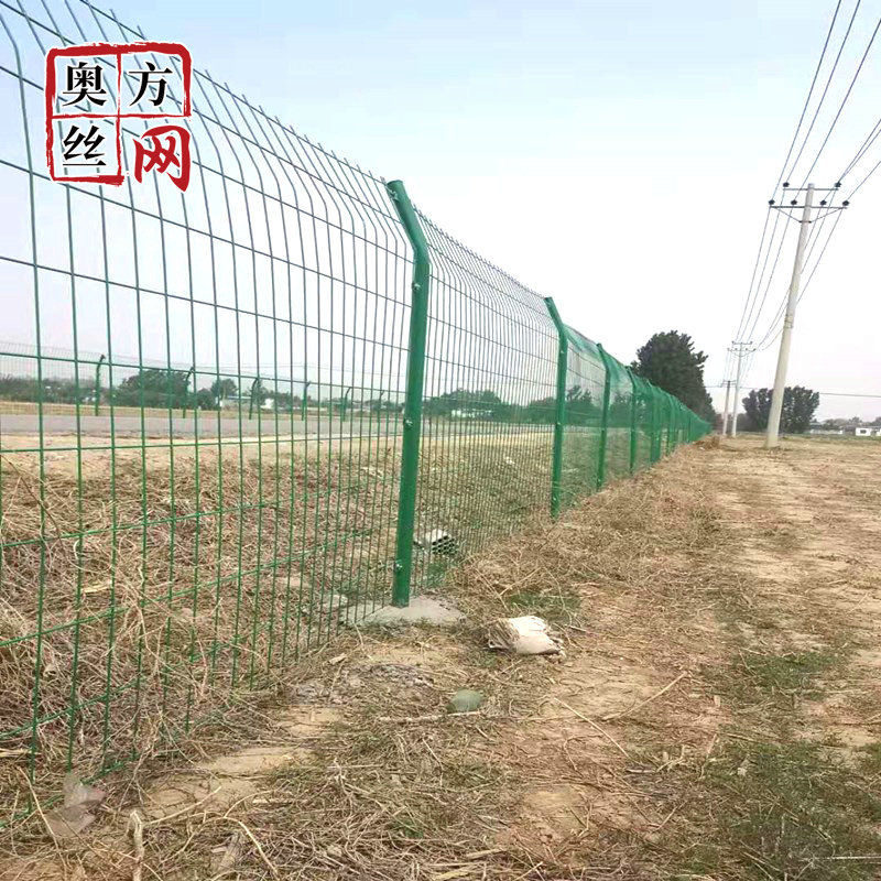 双边框架护栏网厂家定制光伏电站围栏网河道水源地防护网光伏护栏