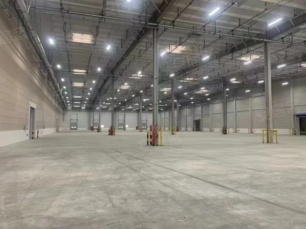 High-Quality Warehouse Rental in Chaoyang District, Beijing. Convenient Transportation and Complete Supporting Facilities. Price Negotiable