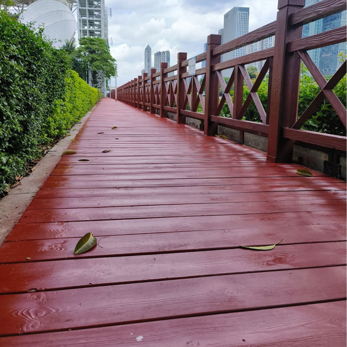 Cement Imitation Wood Flooring, Anti-Corrosion, Insect-Proof, Maintenance-Free, Paint-Free, Inorganic Polymer, Scenic Spots, Parks, Outdoor Boardwalks