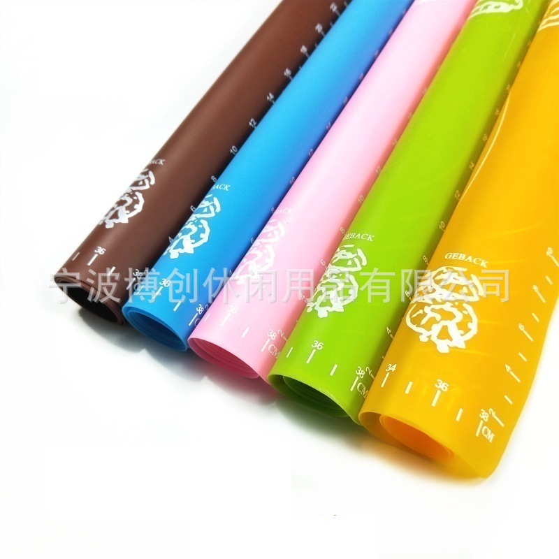 Kitchen Silicone Kneading Mat Baking Silicone Mat Food Grade Thickened Scale Heat Insulation Chopping Board and Noodle Cooking Spot