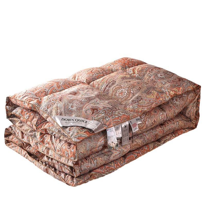 Siberian duvet padded warm single double feather silk quilts are group purchase wholesale live explosions soft quilts