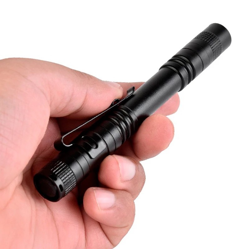 Cross-Border Pen-Shaped Mini Xpe Strong Light Led Small Flashlight R3 Pen Clip-On No. 7 Purple Light 3.7Vaaa Dry Battery