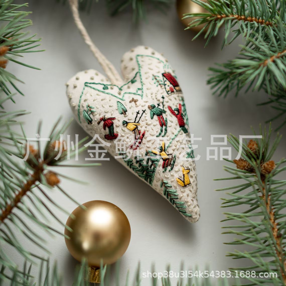 Cross Border DIY Heart Shaped Hand Embroidered Christ Heart Embroidery Christmas Kit