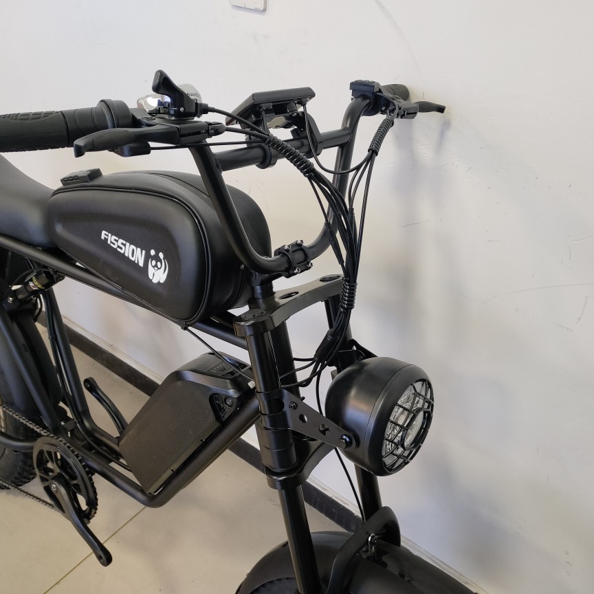 Ebike Snow Lithium Battery Bicycle Electric Bicycle 48V500W Fat Tire Beach Super73 Off-Road