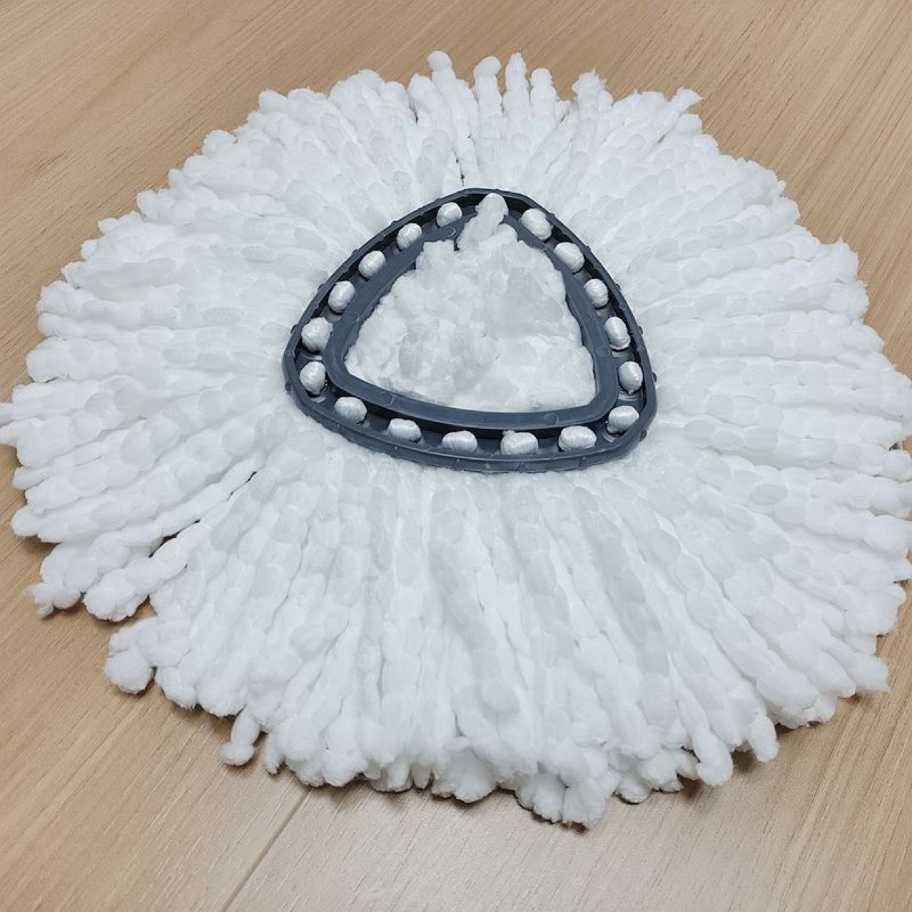 Wholesale Triangular Disc-Shaped Rotating Mop Head Microfiber Replacement Cotton Gauze Head Super Absorbent Thickened Cross-Border Supply