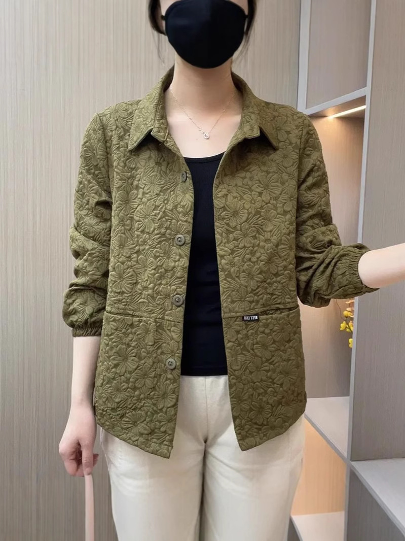 Coat Women's New 2025 Fashion Mother's Autumn Western Style Fashionable Elegant Jacquard Lapel Long Sleeve Top