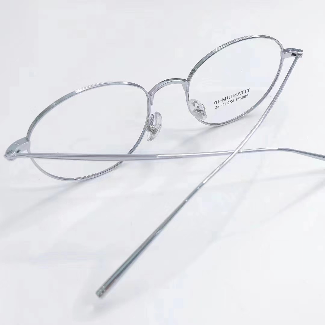 Internet Celebrity Retro Fashion Ultra-Light Titanium Cat Eye Polygonal Glasses Frame Myopia Glasses for Women Flat Glasses for Men and Women