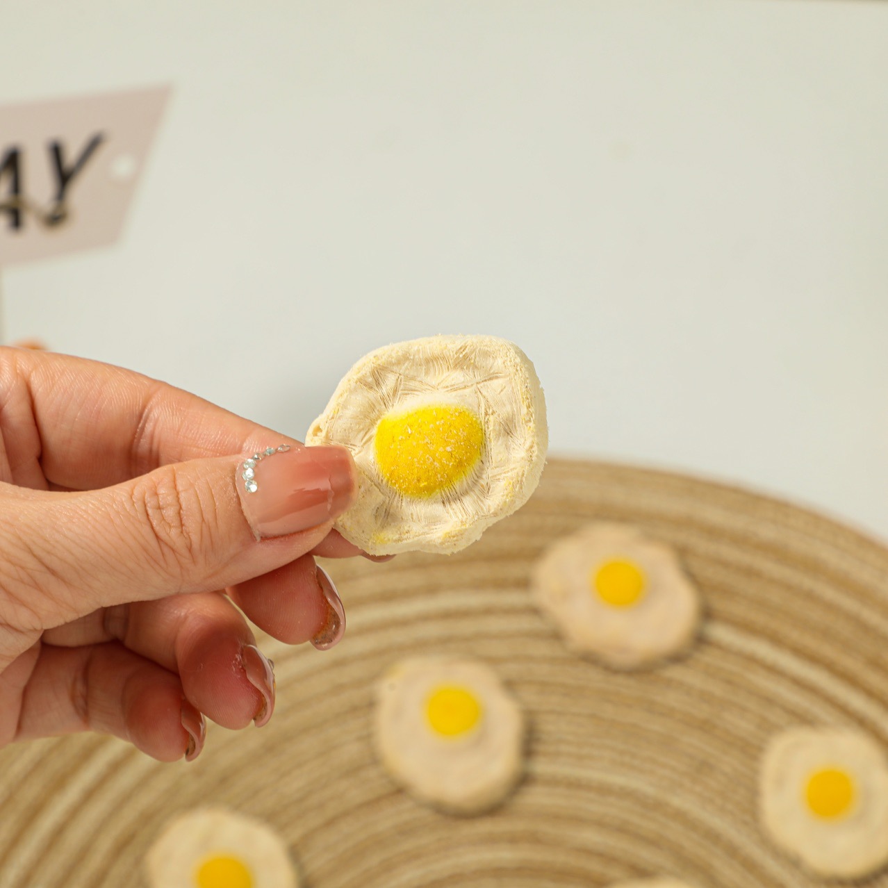 Freeze-Dried Poached Egg Pet Snacks, Freeze-Dried Pet Snacks for Cats and Dogs, Universal Hamsters, Golden Bears, Mixed Food, Meat and Teeth Grinding Wholesale