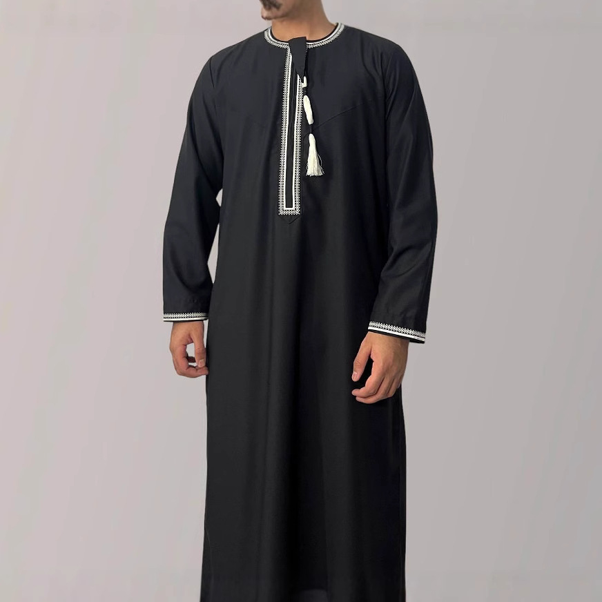 Cross-border New in stock Solid Color Round Neck Embroidery Coarse Spike Omani Robe Arabian Saudi Arabian Men's Long Sleeve Robe