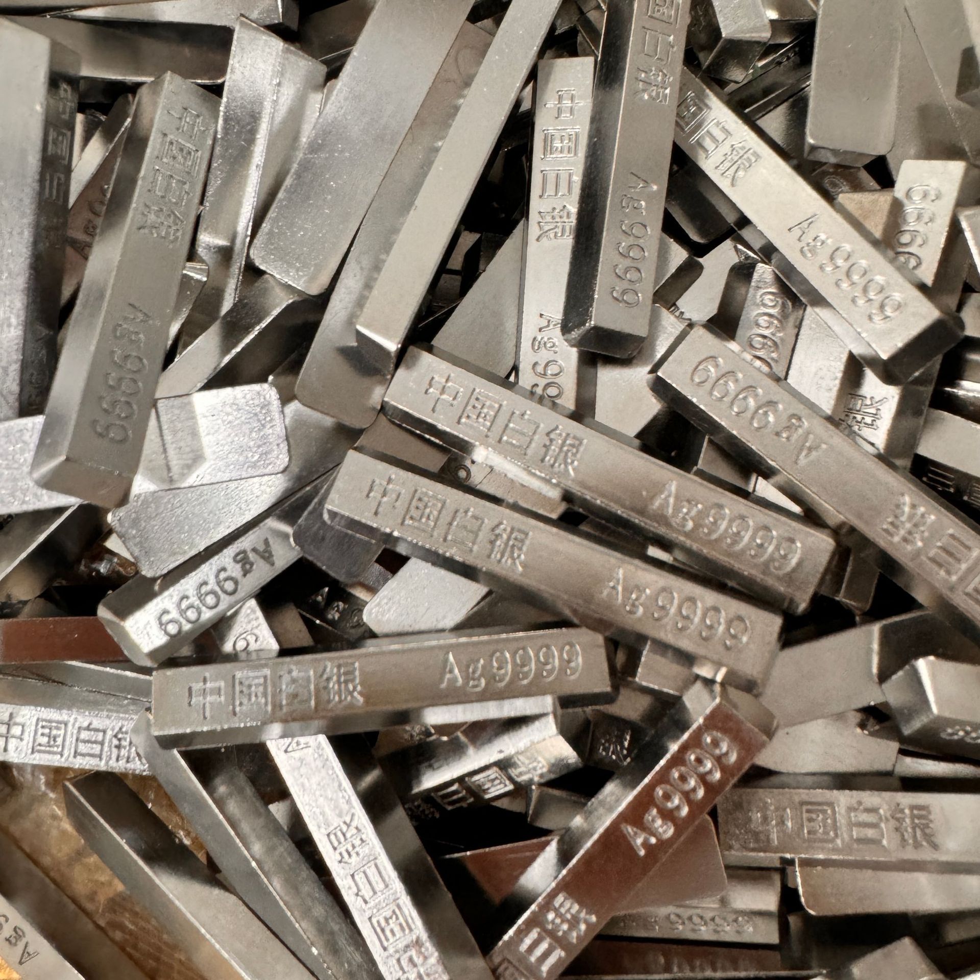 Forest House Simulation Foot Silver Silver Strip Silver Block Processing Investment Silver Brick Silver Ingot Broken Silver