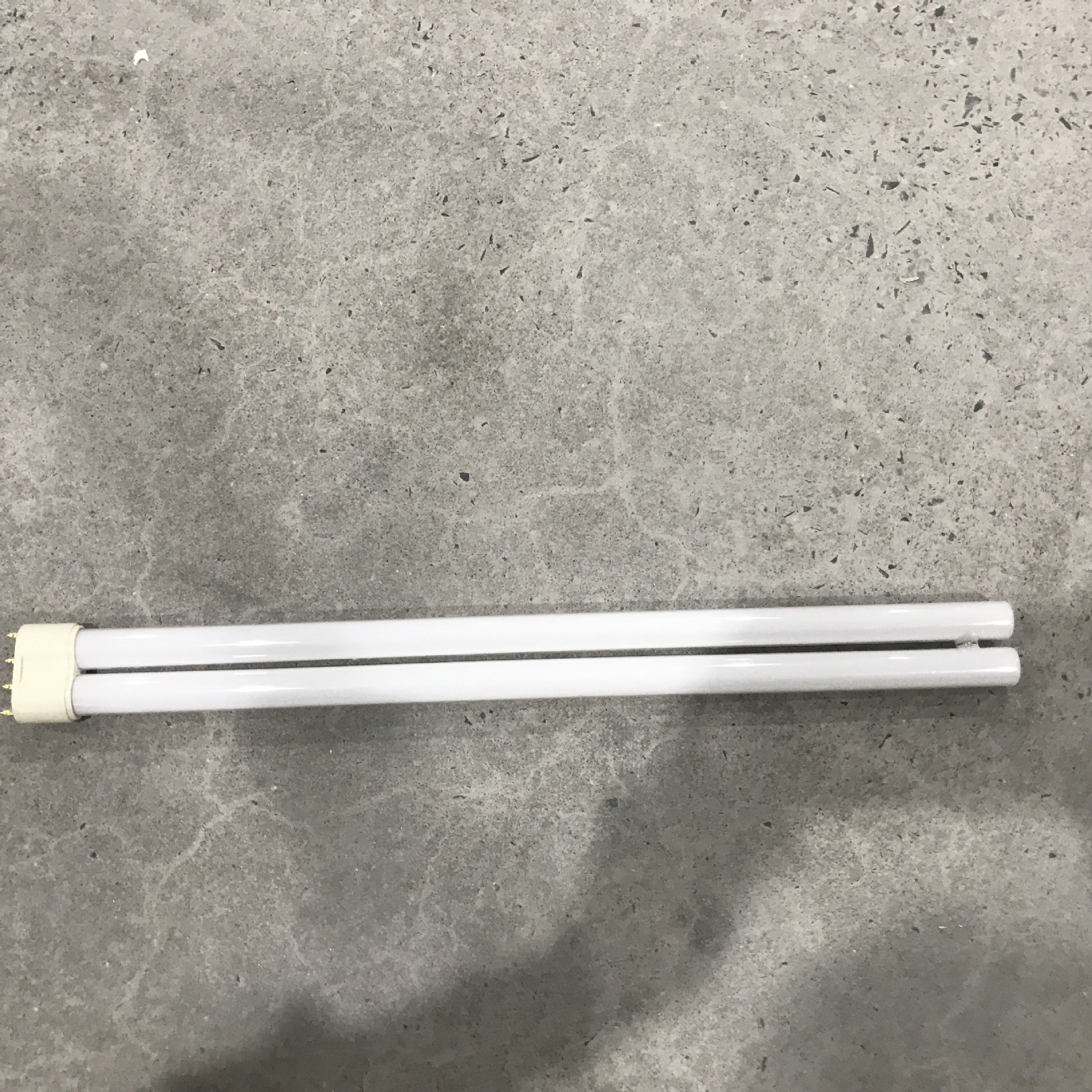 PLL H /U-shaped 18W 24W 36W 55W 365nm mosquito-killing and mosquito-absorbing powder energy-saving lamp four-flat needle UV