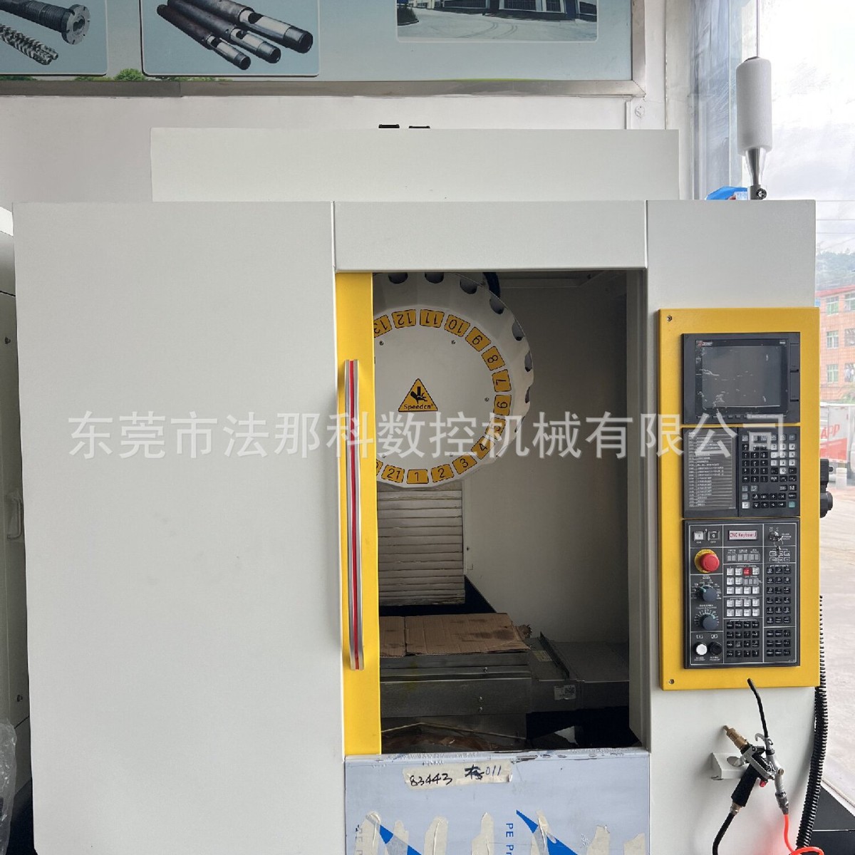 Drilling and Tapping Center Machine T-700, T600 Drilling and Milling Center Machining Center Mitsubishi M80 Fanuc 0Imf Plus