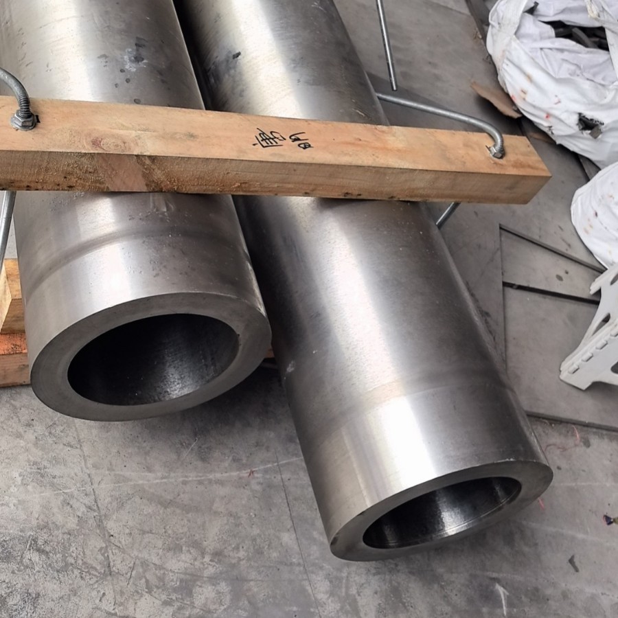 Foshan Ruitai Special Steel Supplies High Temperature Resistant 1.4845 Furnace Tubes and Guarantees Chemical Composition 19Ni. It Can Be Shipped before