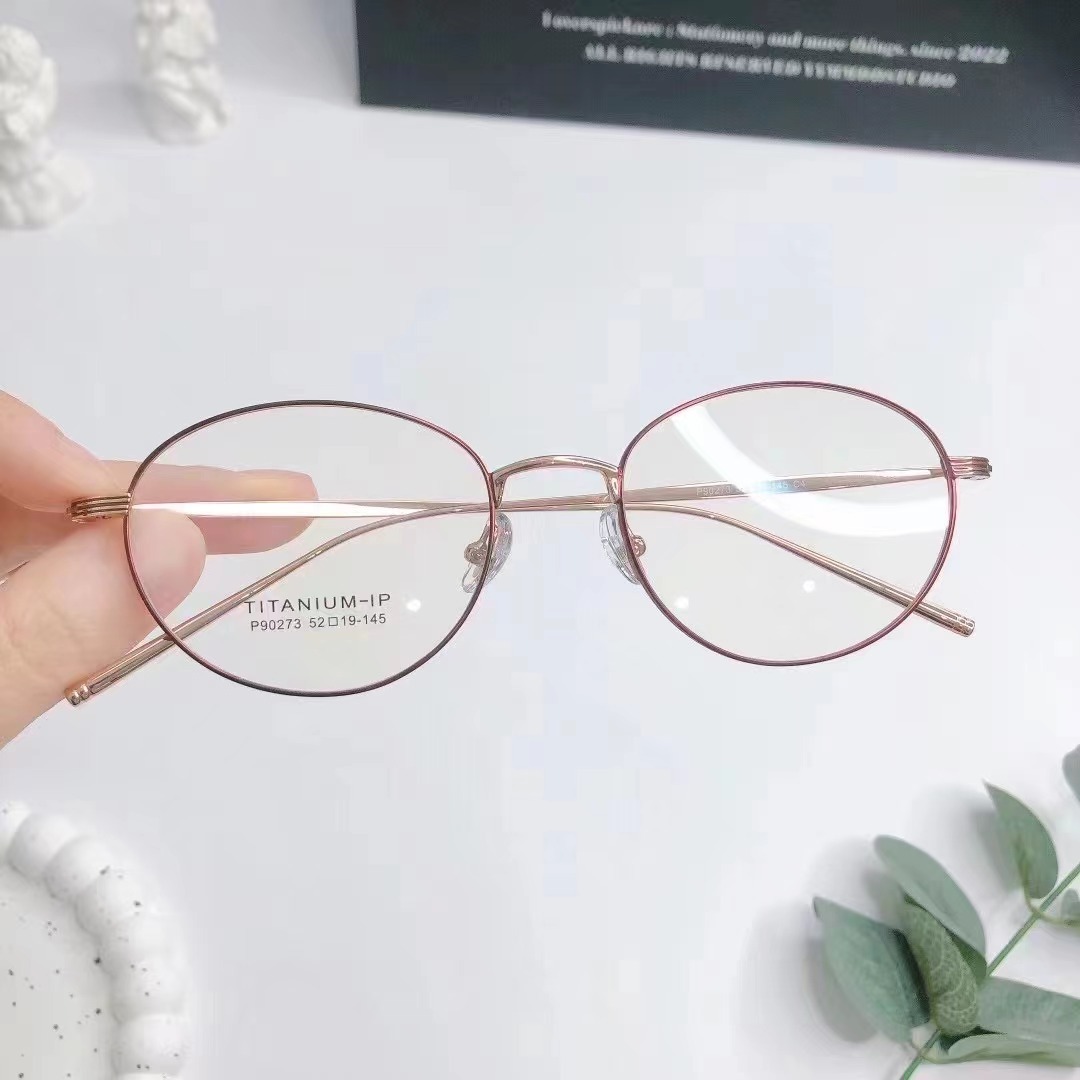 Internet Celebrity Retro Fashion Ultra-Light Titanium Cat Eye Polygonal Glasses Frame Myopia Glasses for Women Flat Glasses for Men and Women