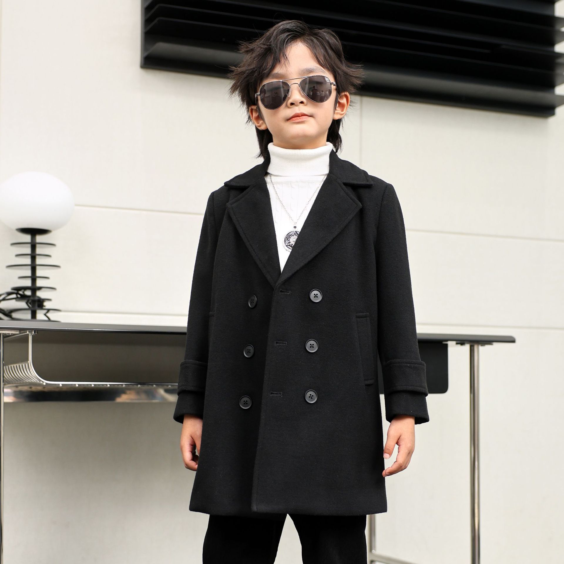 2023 new autumn and winter boys' double-breasted Western style woolen coat thickened children's lapel mid-length woolen coat