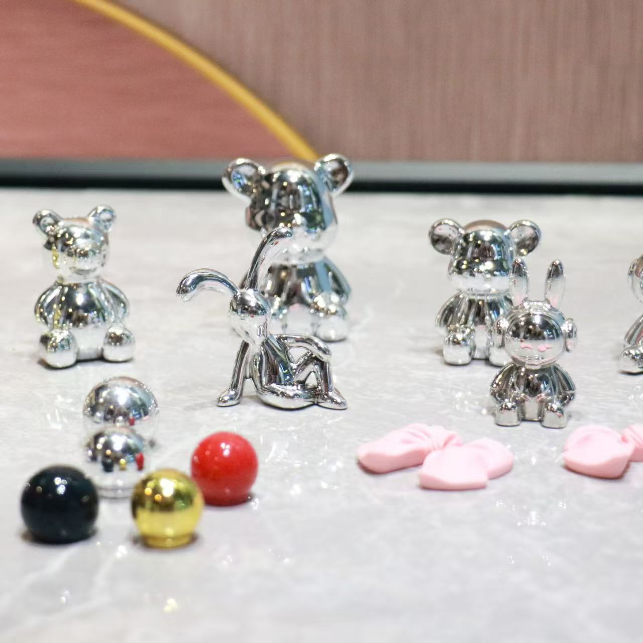 Light Luxury Bear Ornaments Tissue Box Candy Decoration PP Plastic Lid Accessories Creative High-value Home Lighting