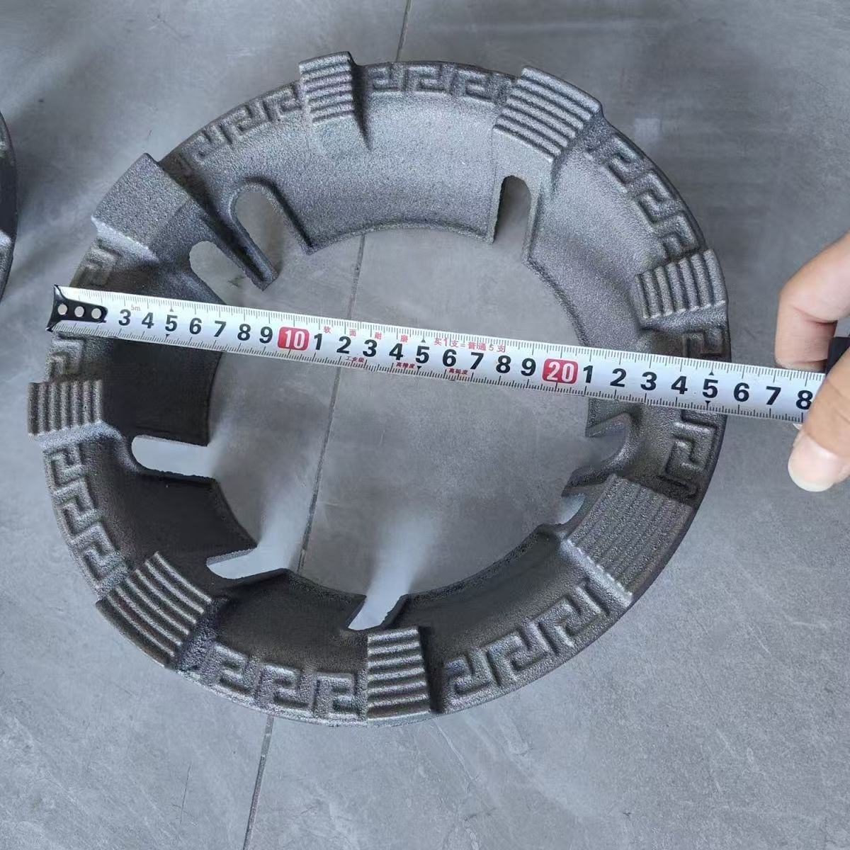 Cast Iron Fire Hood New Cast Iron Windproof Energy-Saving Hood Gas Stove Windshield Ring Heat Insulation Ring Gas Stove Accessories