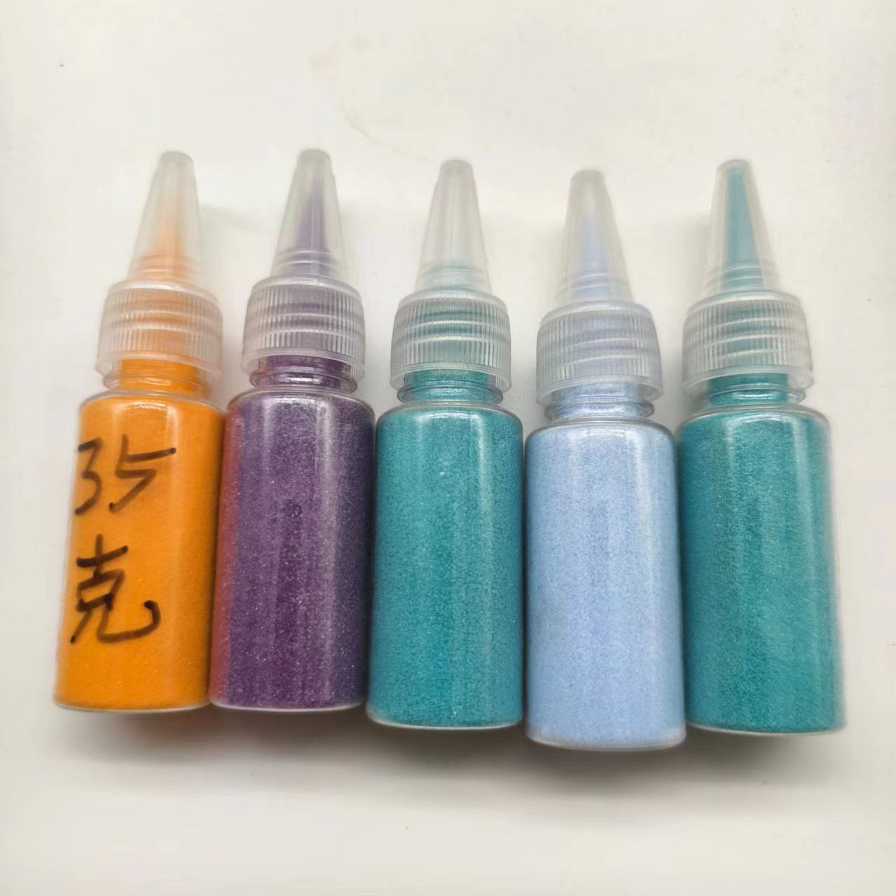 Wholesale Processing of Colored Sand, Sand Paintings, Various Colors, Sand Tables, Hourglasses, Dyed Sand, Kidsren's Entertainment Epoxy Sand