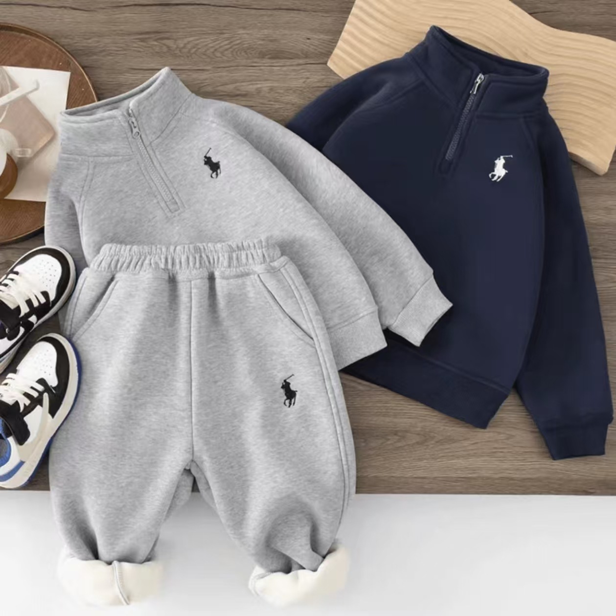 Children's Fleece Sweatshirt Trendy Brand Kidsren's Clothing Winter Thickeneded Warm Sports Suit Korean Boys 2-Piece Set Wholesale