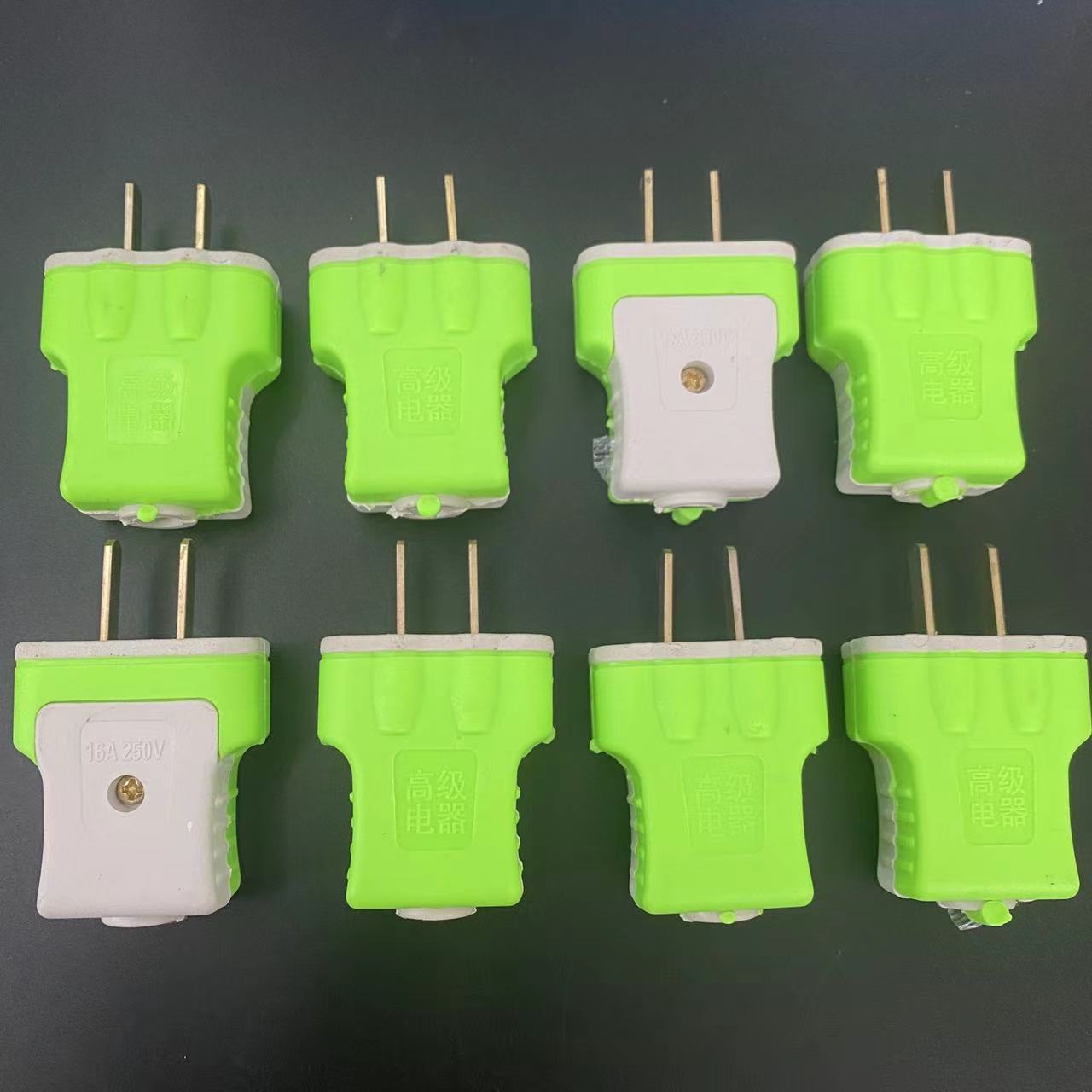 Green secondary plug T-shaped plastic anti-fall plug a yuan a Jianghu stall supply