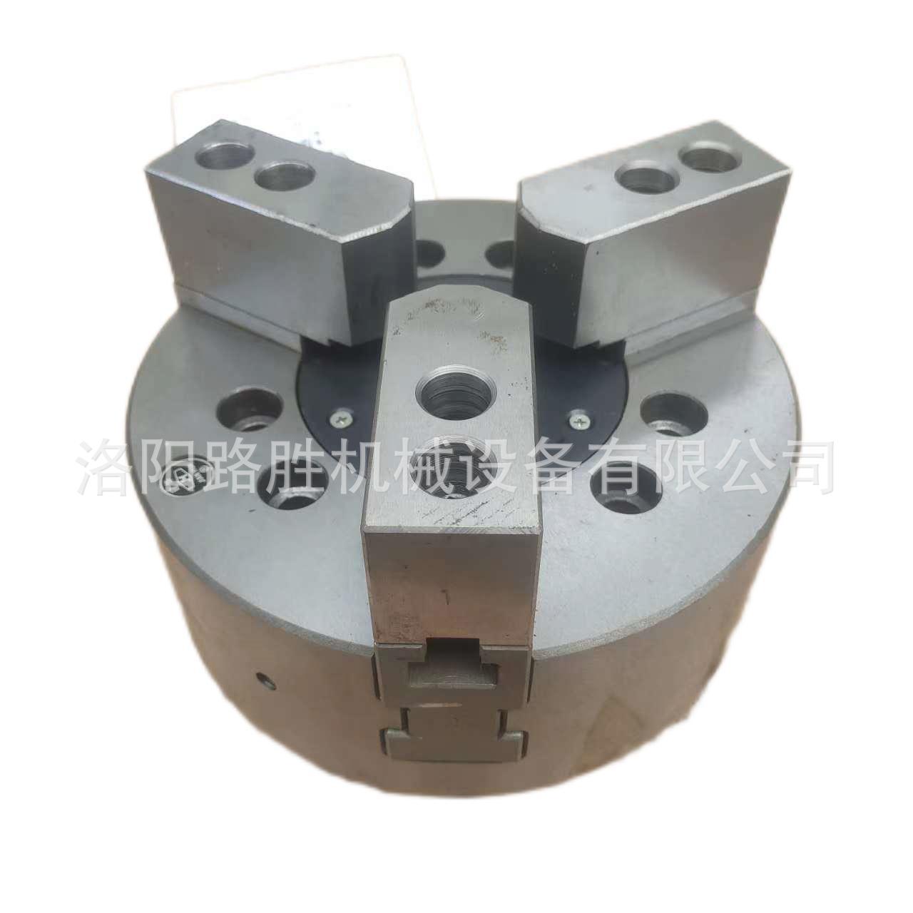 Machine lathe Wuxi Jianhua three-jaw wedge power chuck K 51 500