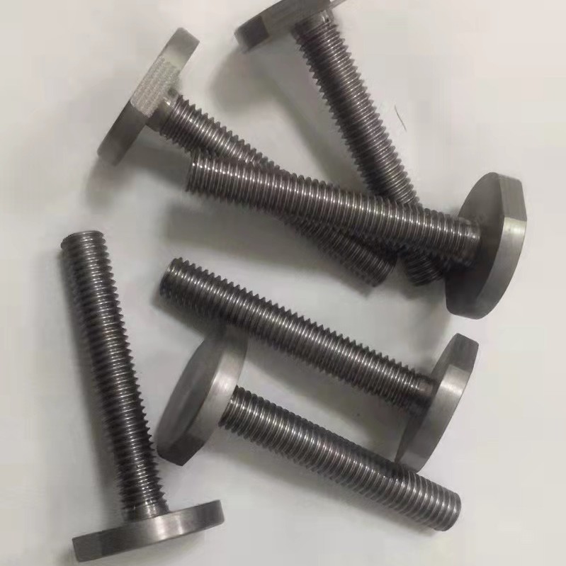 Manufacturer Supplies 702 Zirconium Screws, High Screw Rods, Forged Bright Zirconium Bolts, Zirconium Standard Parts with Excellent Batch Prices