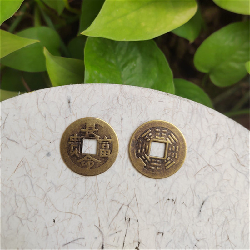 Pure copper feng shui five Emperor money ten Emperor money to attract wealth into the treasure town house treasure to enter the safe pressure threshold simulation copper money