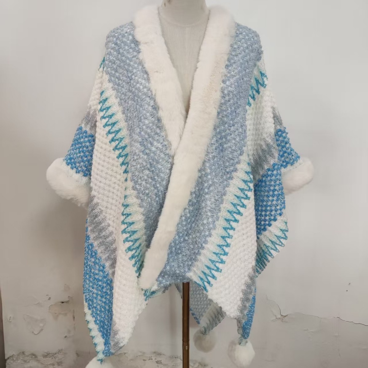 Rex Rabbit Fur Big Fur Collar Ethnic Style Shawl Lijiang Scarf Travel Cloak Outer Thickened Cloak Cloak Manufacturers