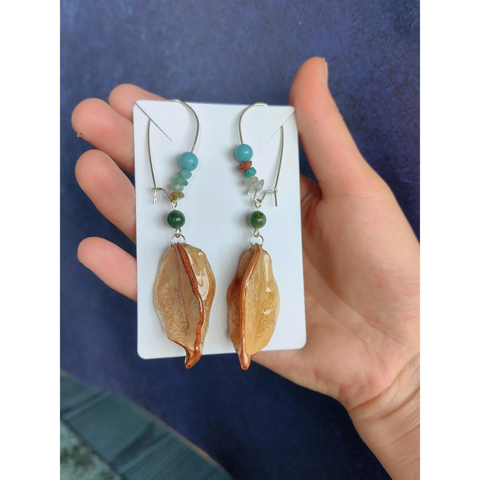 Original turquoise Indian agate gum cotton shell dried fruit French dopamine niche high-class temperament ear hook