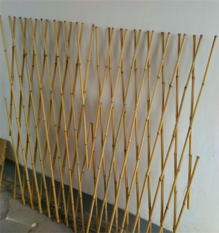 Manufacturers Custom Bamboo Fence Gardening Fence White Bamboo Fence Specifications Are Diverse