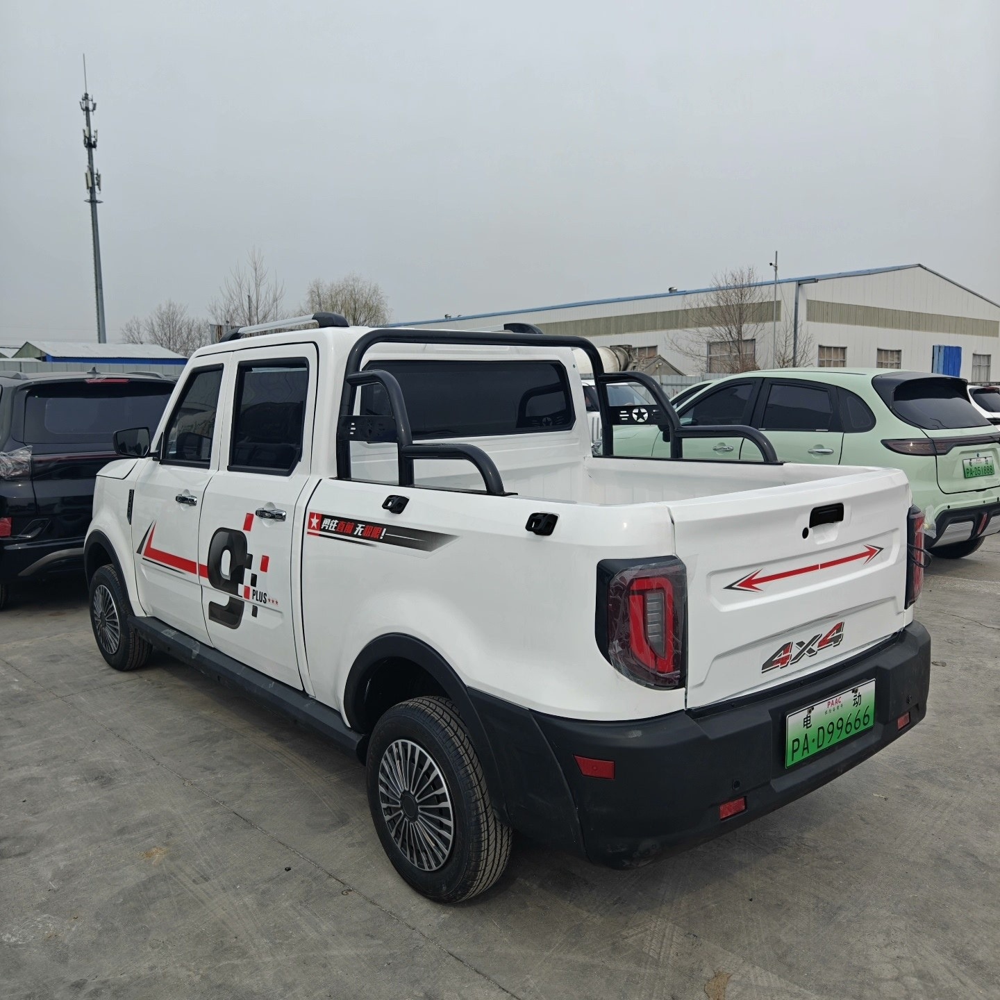 Новый энергийный низкоскоростной мобильный скутер с литиевым аккумулятором, автомобильный шасси, интегрированный корпус, красивый внешний вид и роскошный интерьер