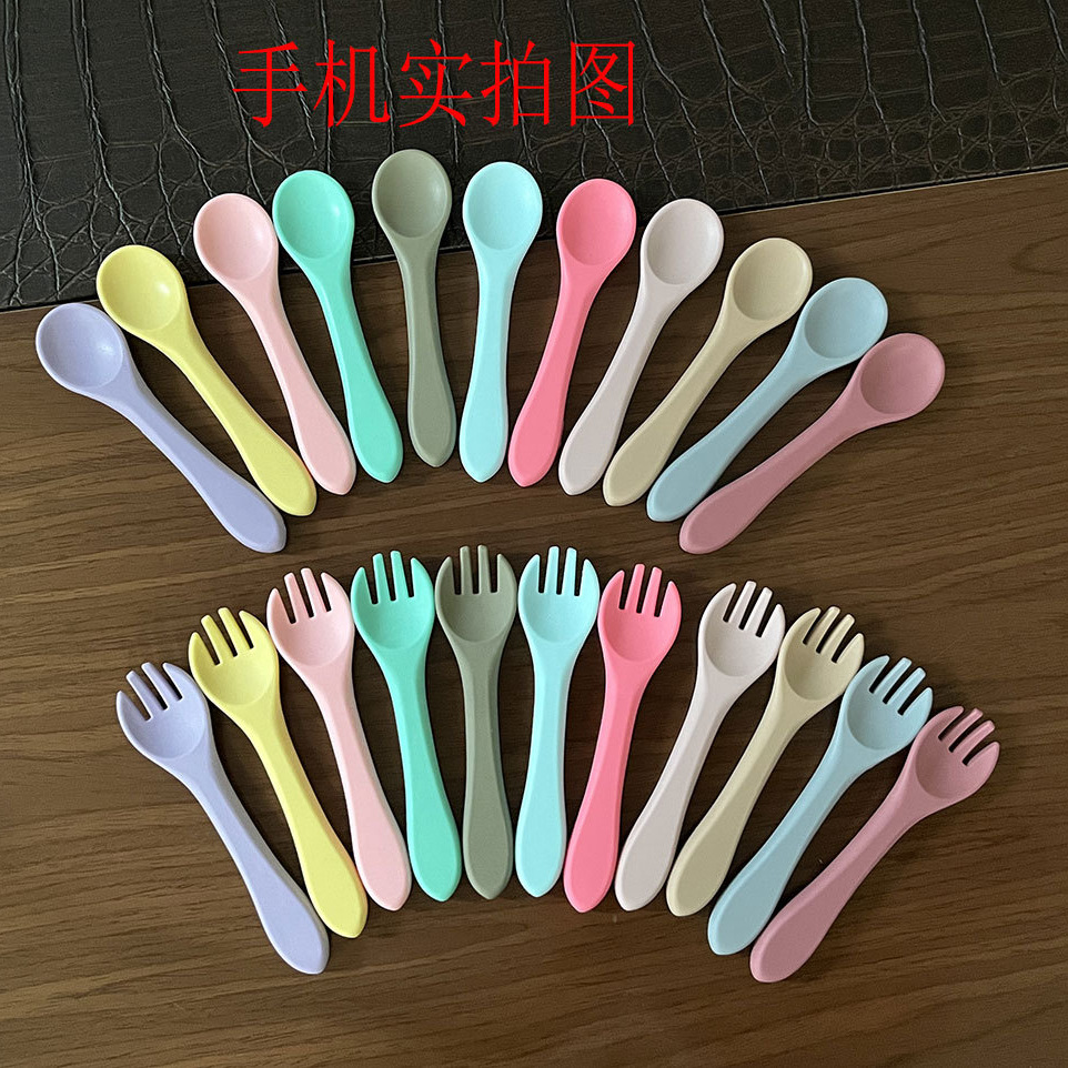 Children's Forks and Spoons, Baby Spoons, Children's Learning to Eat Training Forks, Baby Tableware, Rice Spoons, Silicone Anti-Drop Spoons