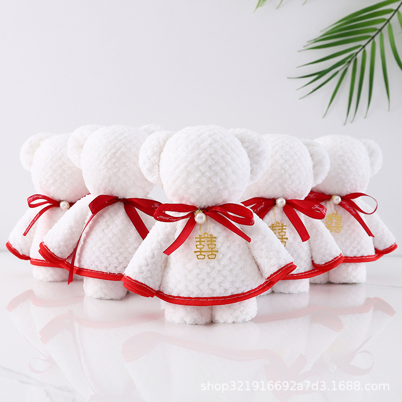 Pineapple-Patterned Coral Fleece Teddy Bear Towel Souvenir Small Gift Kindergarten Opening Wedding Return Gift Bamboo Fiber