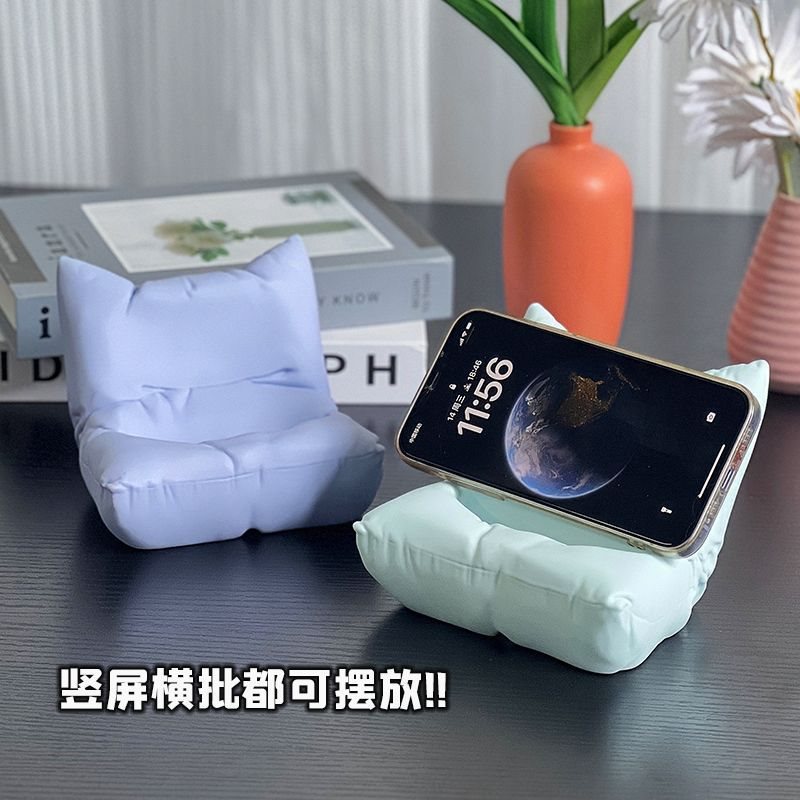 Office Fresh Style Drama Lazy Short Video Desktop Decoration Sofa Mobile Phone Holder Cute and Creative
