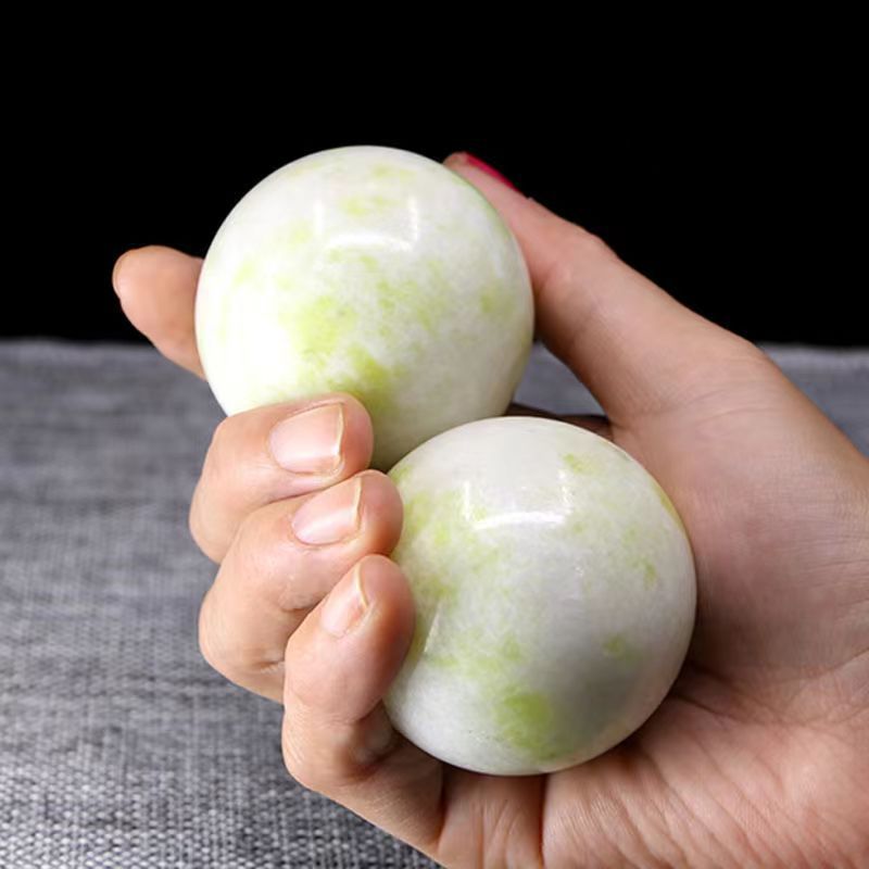 Natural Jade handball Jade handball fitness ball Lantian Jade handball for relatives and elders natural a goods