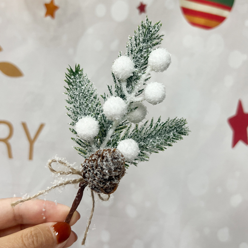 Cross-border Christmas cuttings decoration snowflake pine needles flower branch accessories simulation pine cones red fruit berries Christmas decoration