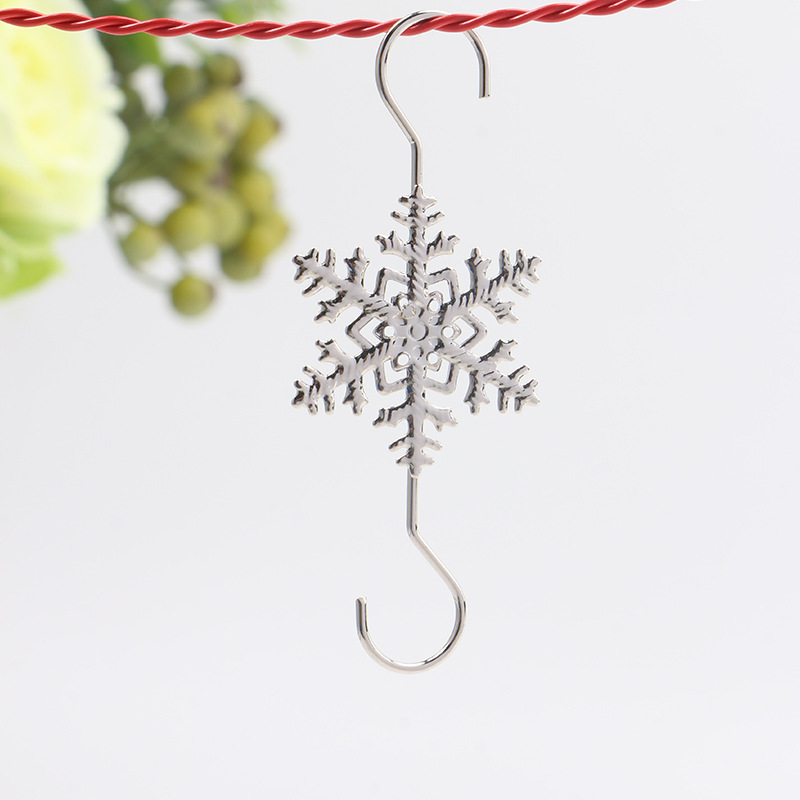 Creative Christmas Supplies Hot-Selling Christmas Accessories Decorations Christmas Snowflake Hooks 68Mms Hooks in Stock